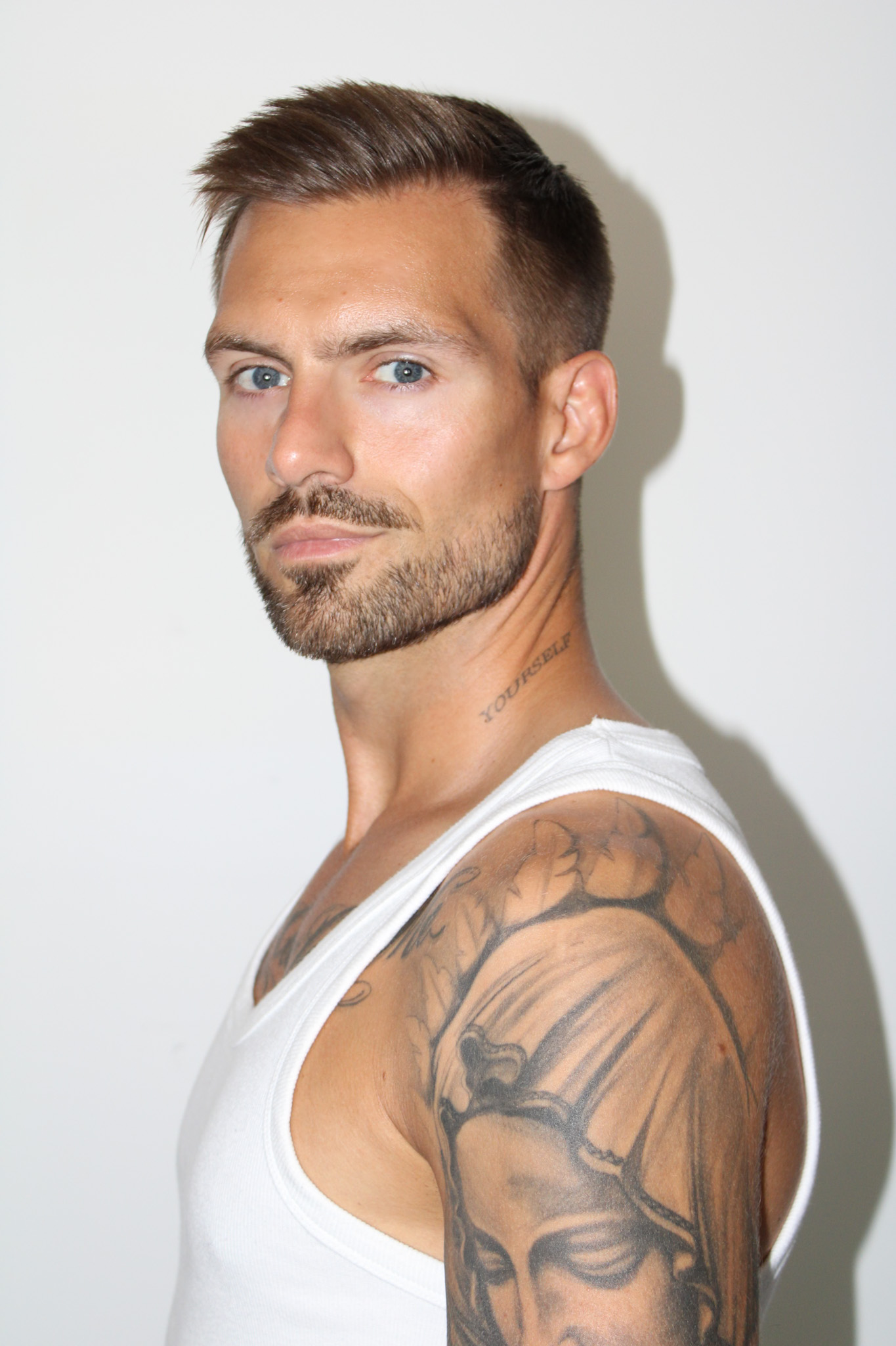 Agence Must Model - Guilhem guilhem